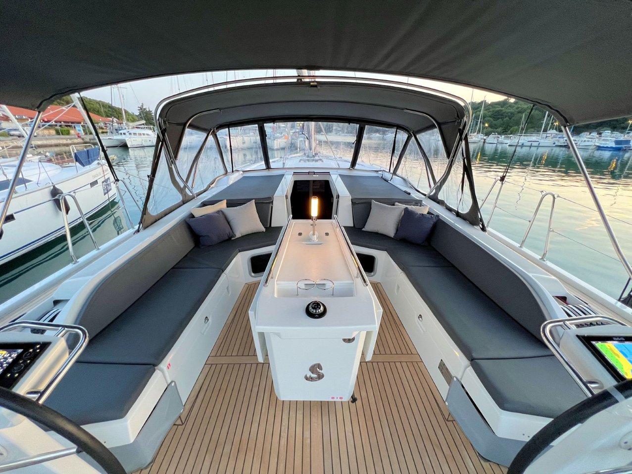 Photo #15 - Oceanis 51.1 (Panda II) in Pula - 33855