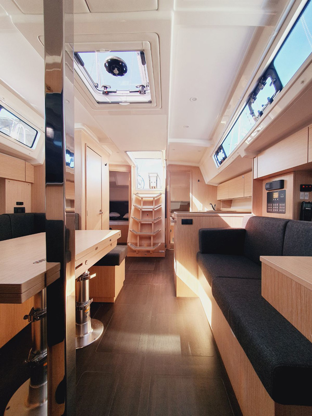 Photo #13 - Bavaria C38 (Infinity) in Pula - 33861