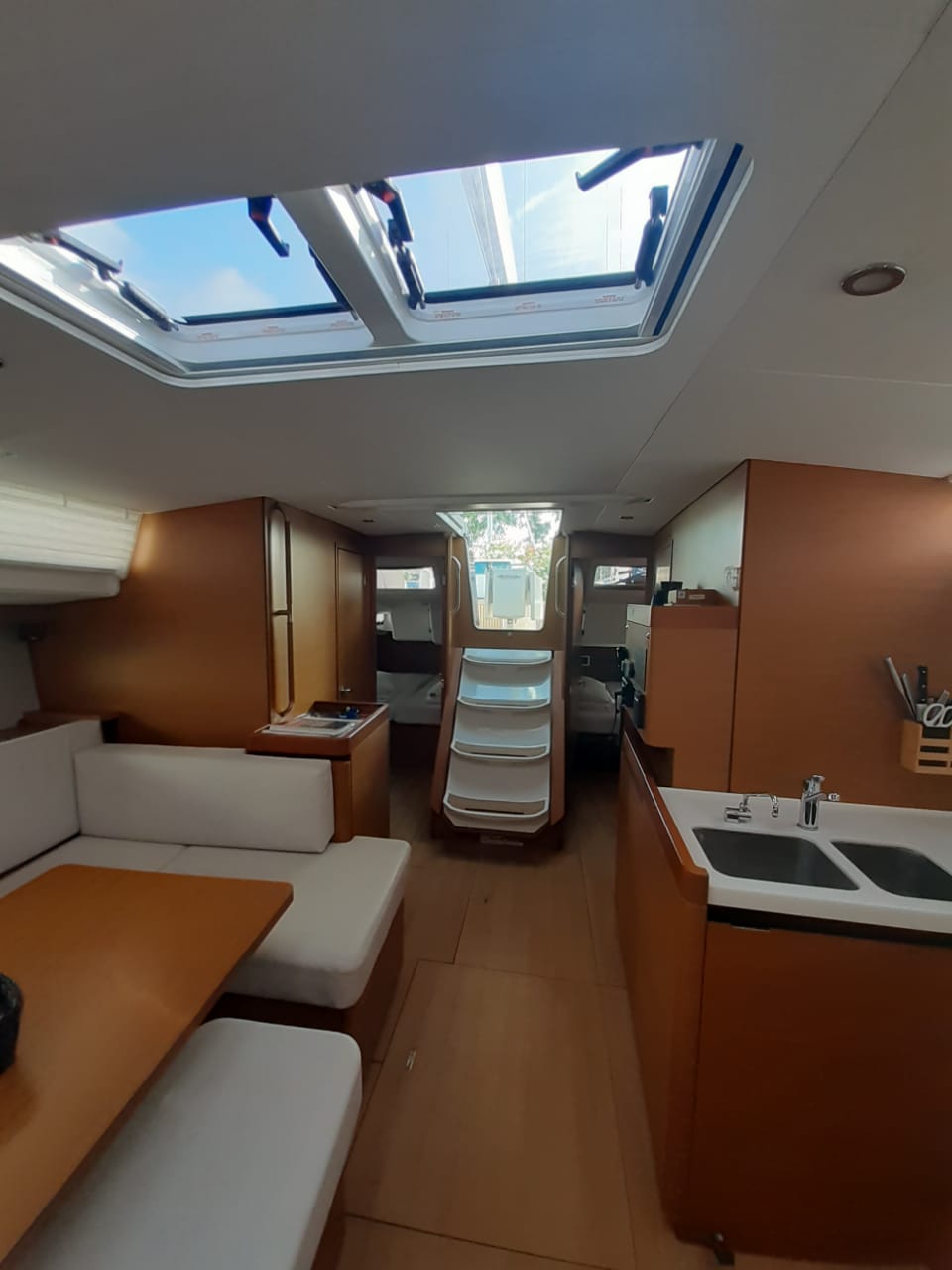 Photo #14 - Sun Odyssey 490 - 5 + 1 cab. (White Pearl) en Corfú - 33864