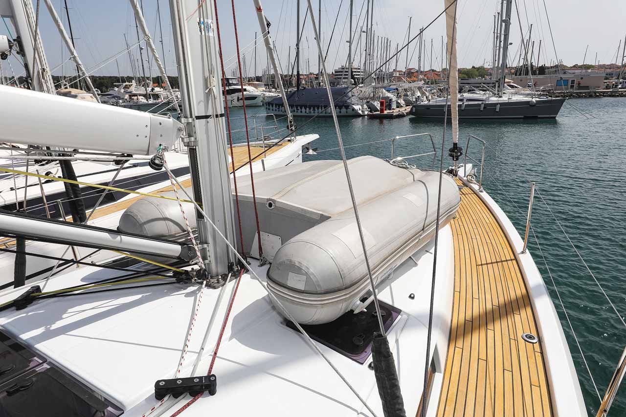 Photo #11 - Sun Odyssey 440 - 3 cab. (Follow your Dream) en Biograd - 33866
