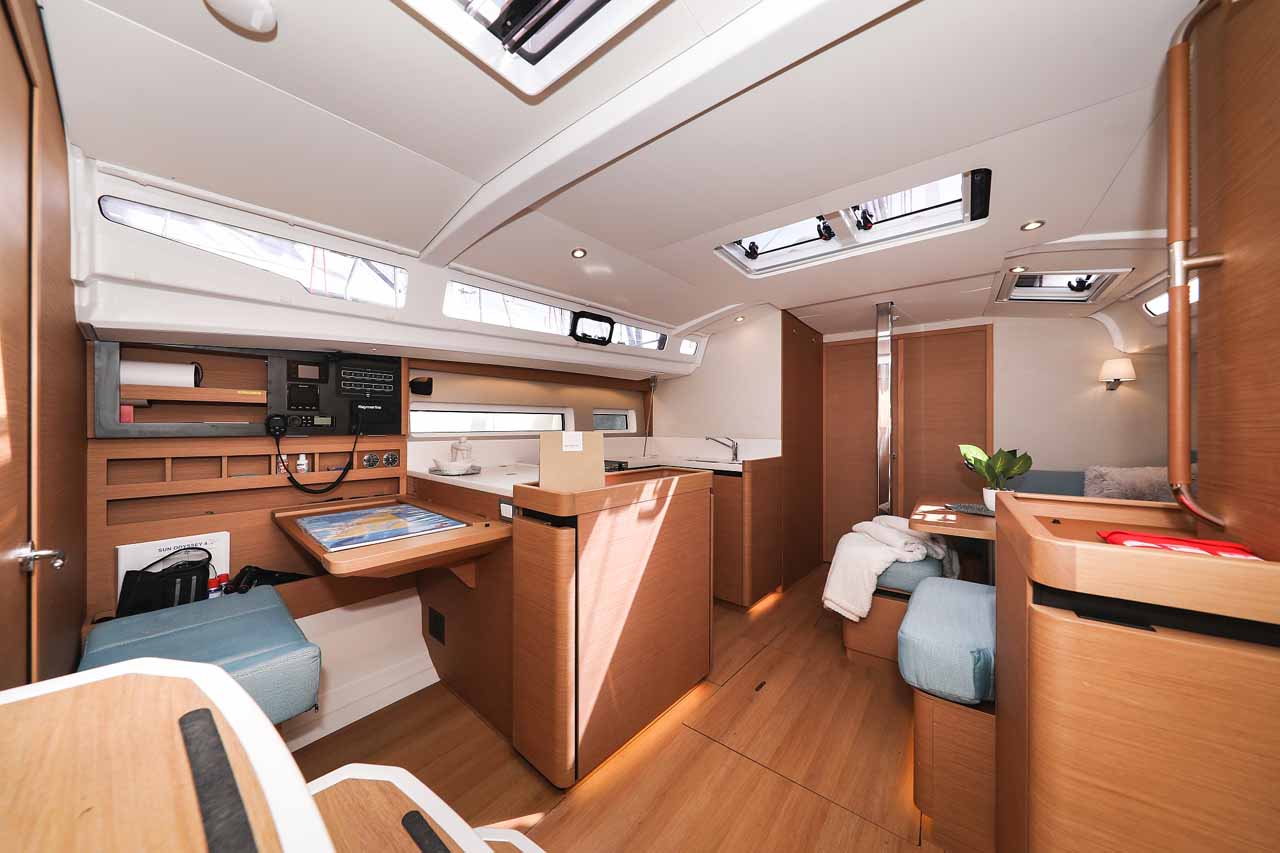Photo #18 - Sun Odyssey 440 - 3 cab. (Follow your Dream) en Biograd - 33866