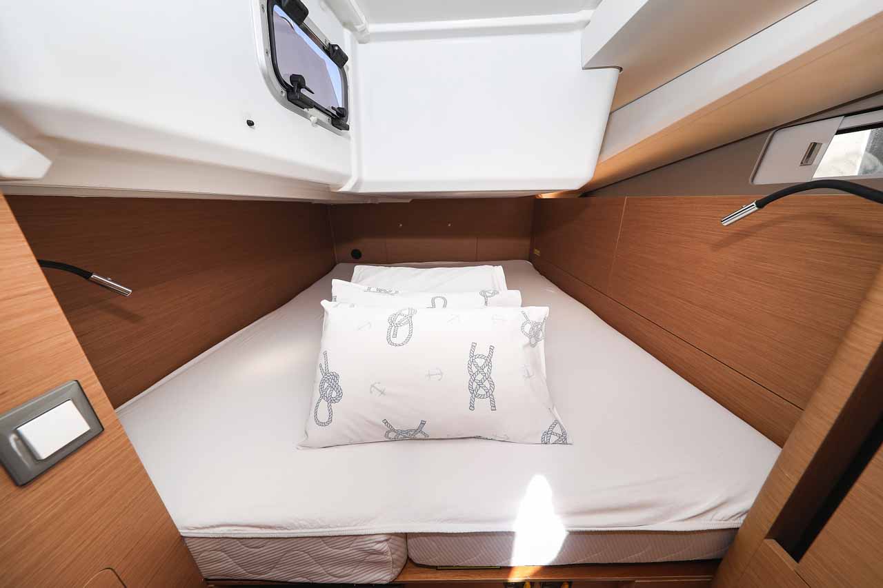 Photo #6 - Sun Odyssey 440 - 3 cab. (Follow your Dream) en Biograd - 33866