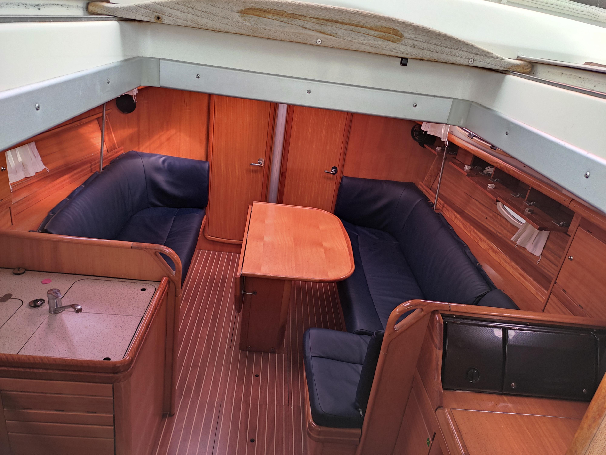 Photo #5 - Bavaria 37 Cruiser (Paula) en Corfú - 33870