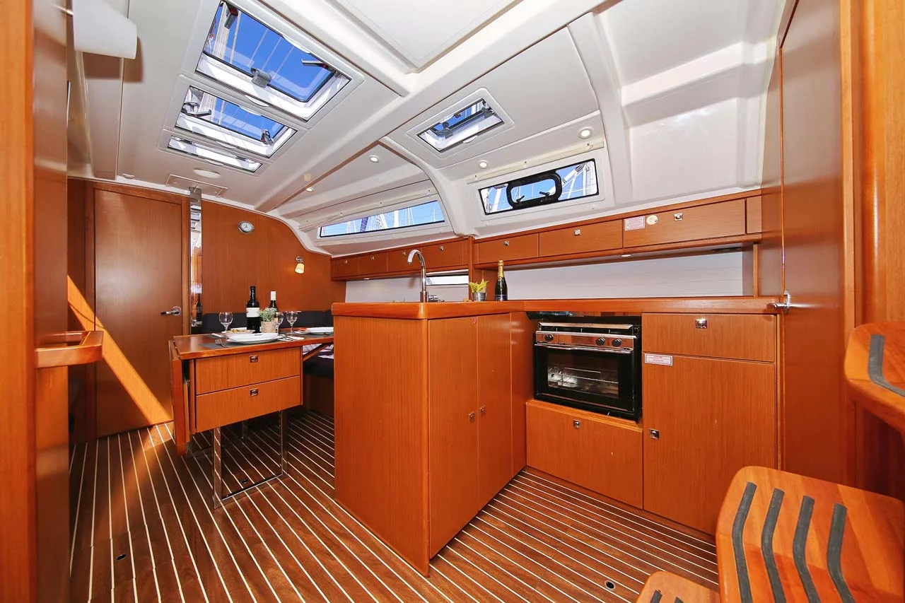 Bavaria Cruiser 37 - 3 cab. (Oracle)  - 9