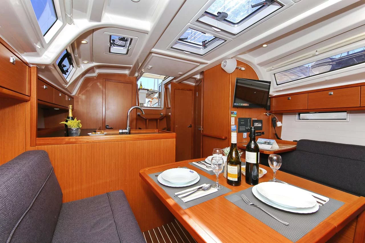 Bavaria Cruiser 37 - 3 cab. (Oracle)  - 11
