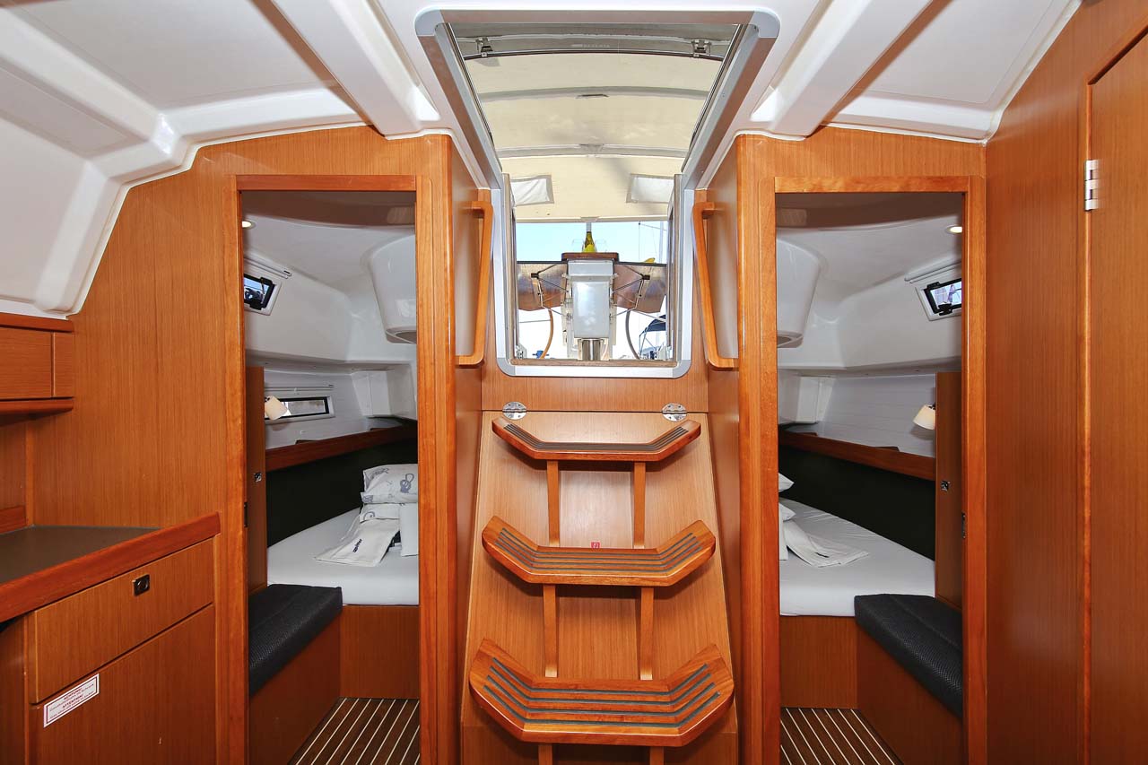 Photo #14 - Bavaria Cruiser 37 - 3 cab. (Oracle) in Murter - 33890
