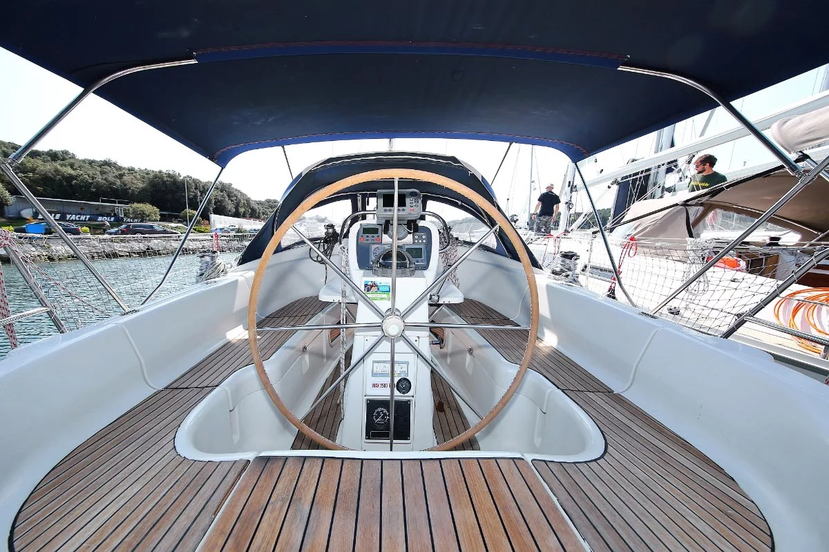 Bavaria 38 (Carry on)  - 4