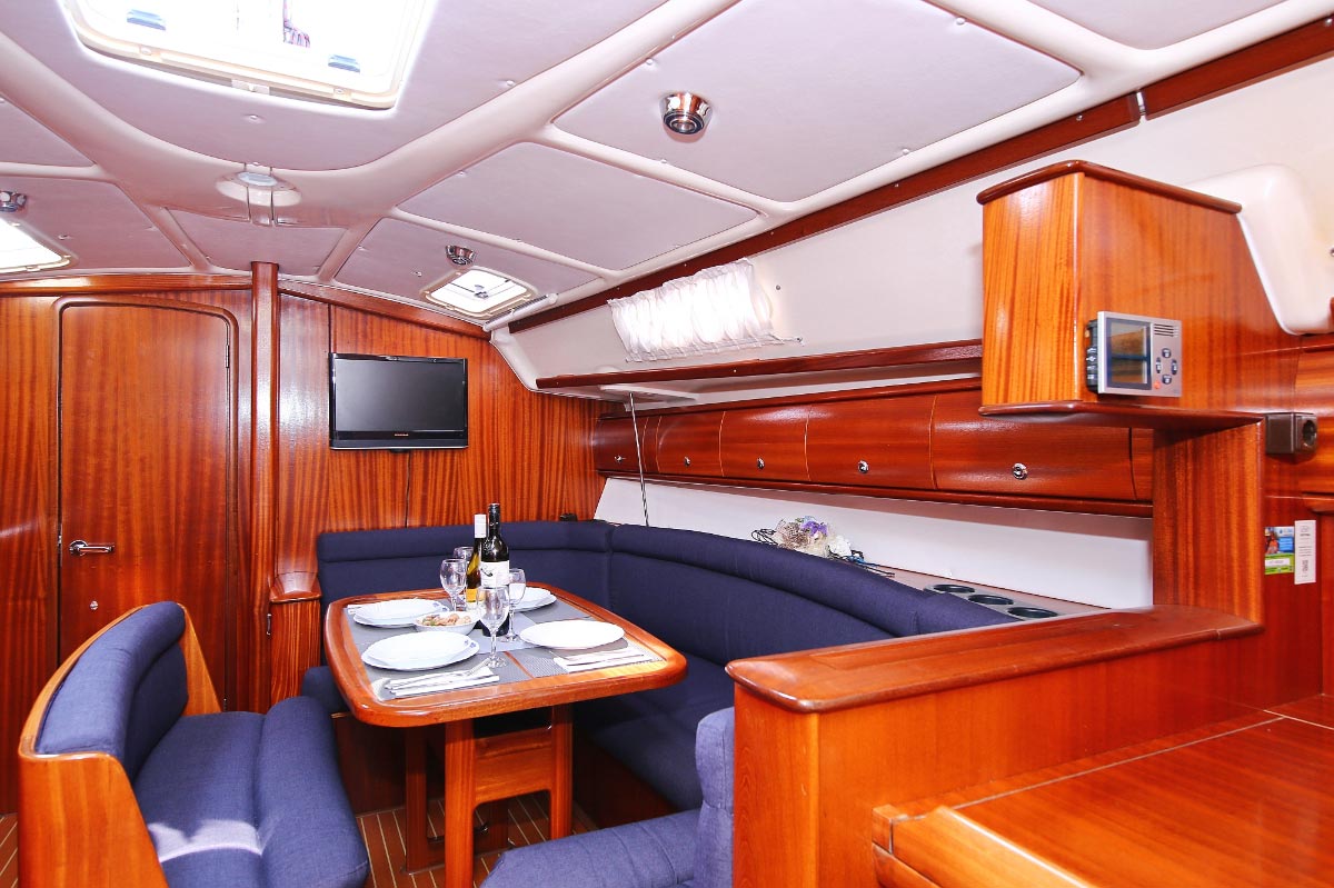 Photo #10 - Bavaria 38 (Carry on) in Pula - 33891