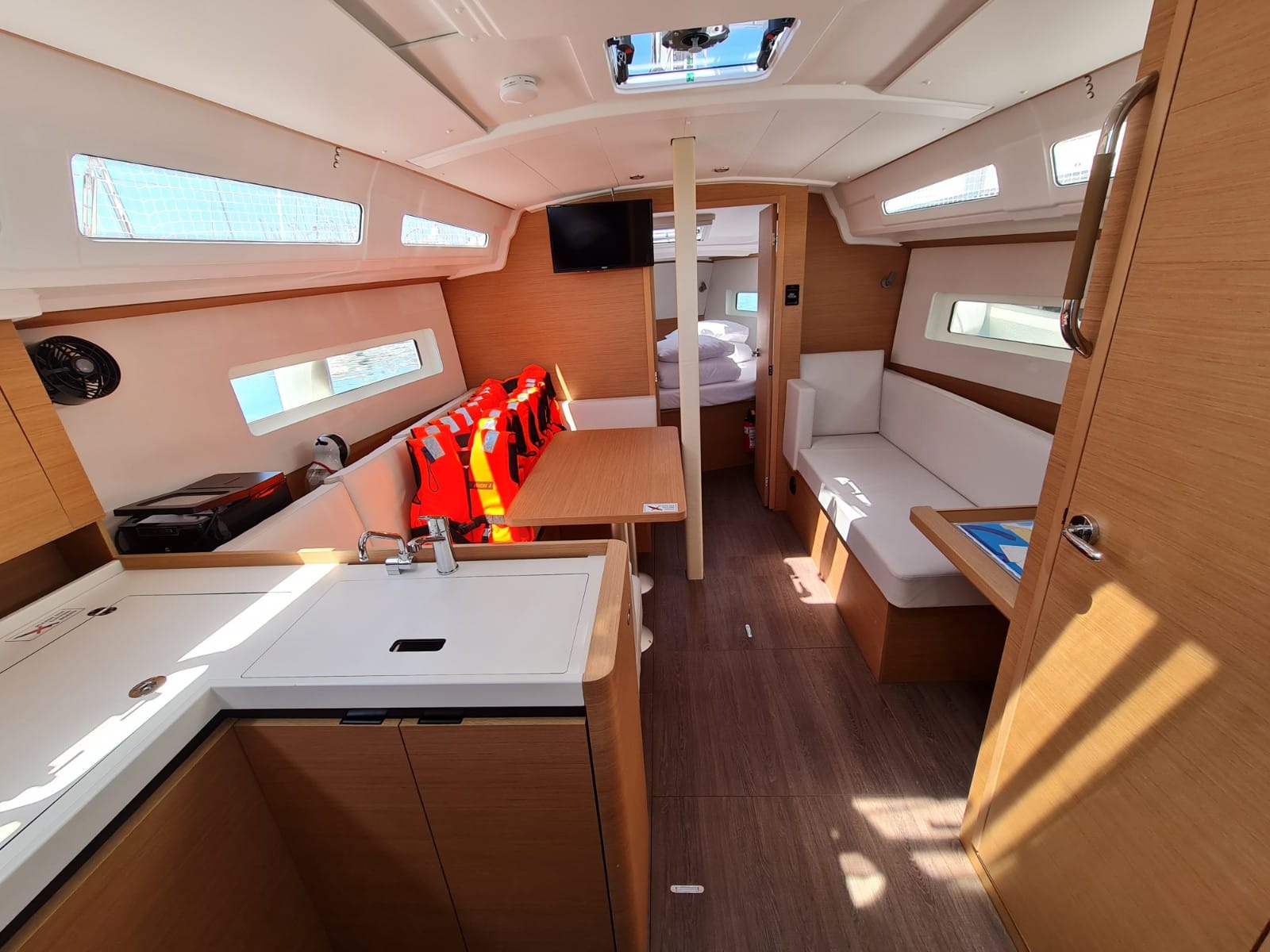 Photo #4 - Sun Odyssey 380 (Nala) in Biograd - 33910