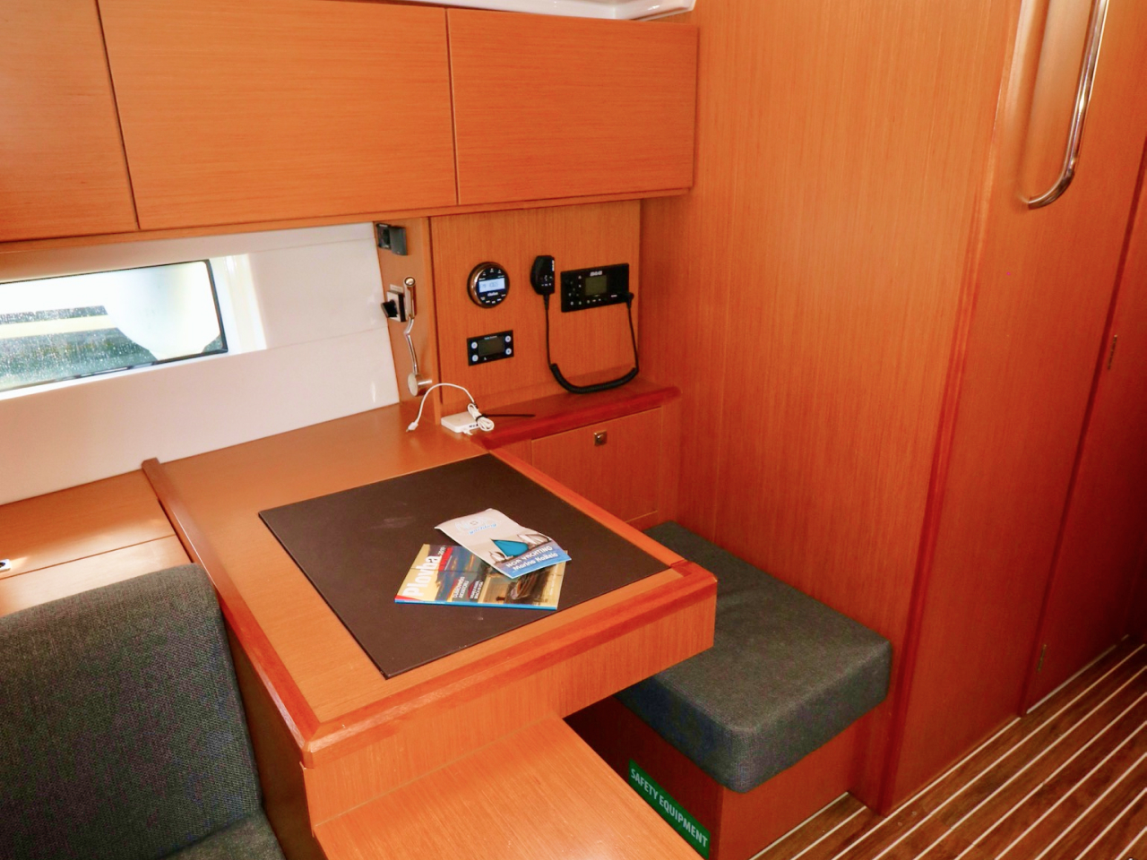 Photo #11 - Bavaria C50 Holiday - 5 cab. (Size Matters) en Kastela - 33954