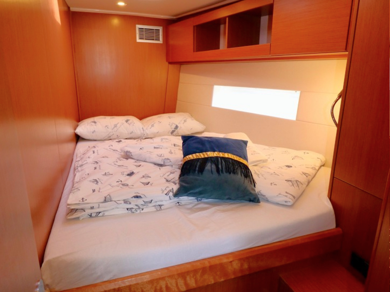 Photo #14 - Bavaria C50 Holiday - 5 cab. (Size Matters) en Kastela - 33954