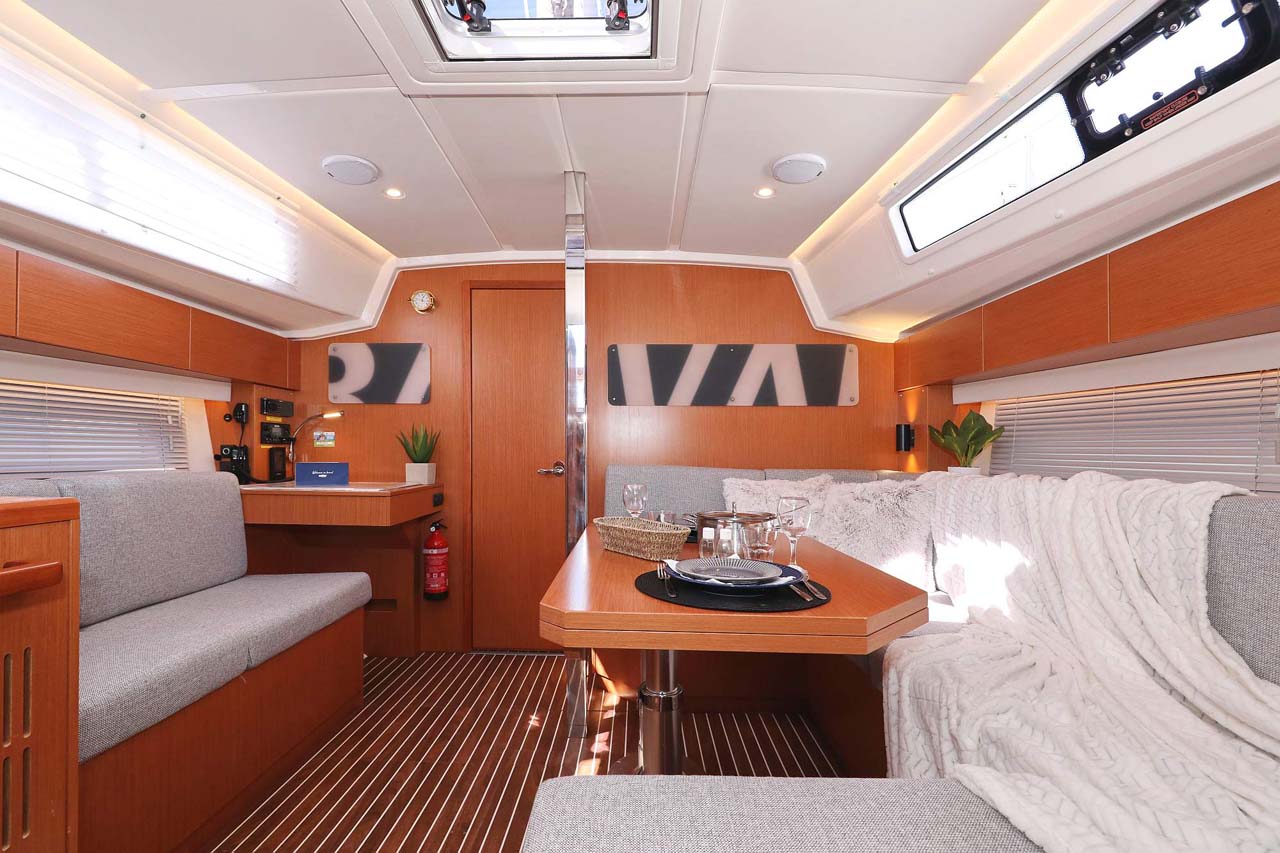 Photo #13 - Bavaria C42 Style (Antares) in Biograd - 33975