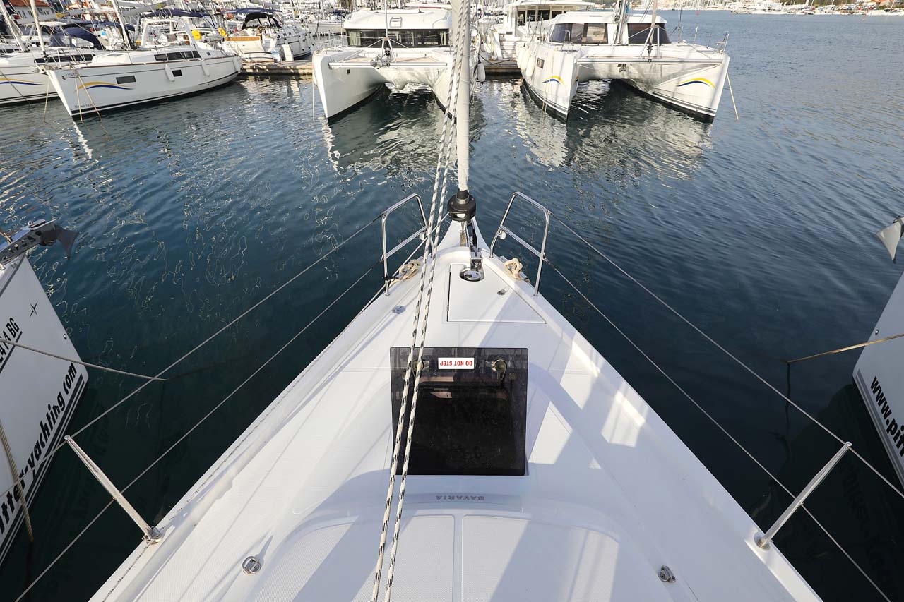 Photo #6 - Bavaria C38 Style (Amore) en Trogir - 33976