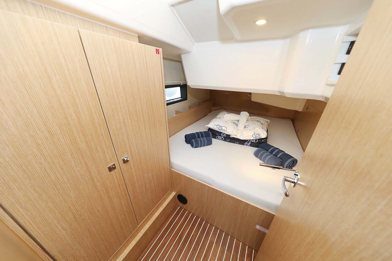 Photo #23 - Bavaria C38 Style (Amore) en Trogir - 33976