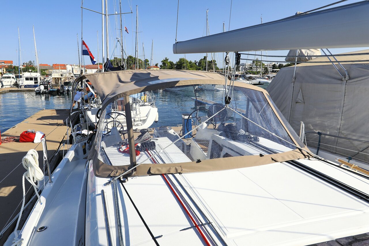 Photo #8 - Sun Odyssey 410 - 3 cab. (Vague) in Zadar - 34002