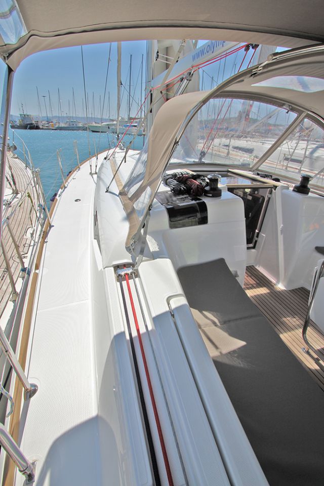 Photo #6 - Sun Odyssey 449 (Kronos) en Lavrion - 34034