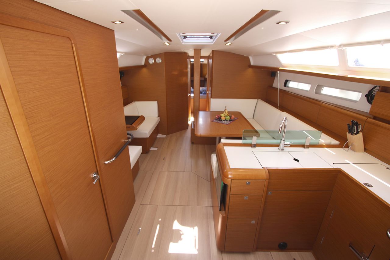 Photo #10 - Sun Odyssey 449 (Kronos) en Lavrion - 34034