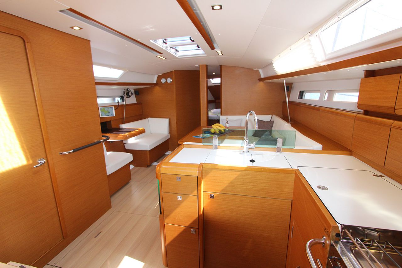 Photo #9 - Sun Odyssey 449 (Gaia) in Lavrion - 34035