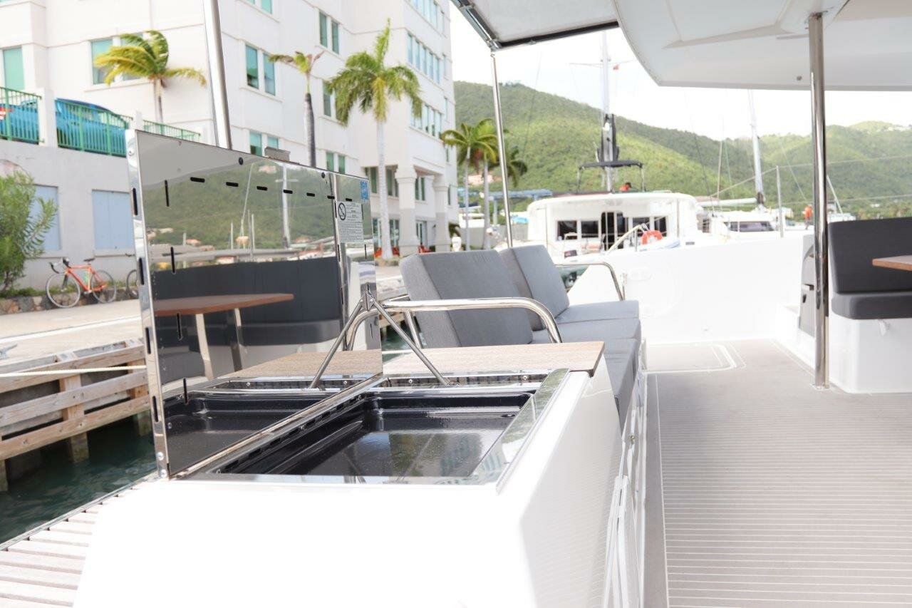 Photo #4 - Fountaine Pajot Saba 50 - 6 + 2 cab. (Serenata) en Road Town - 34038