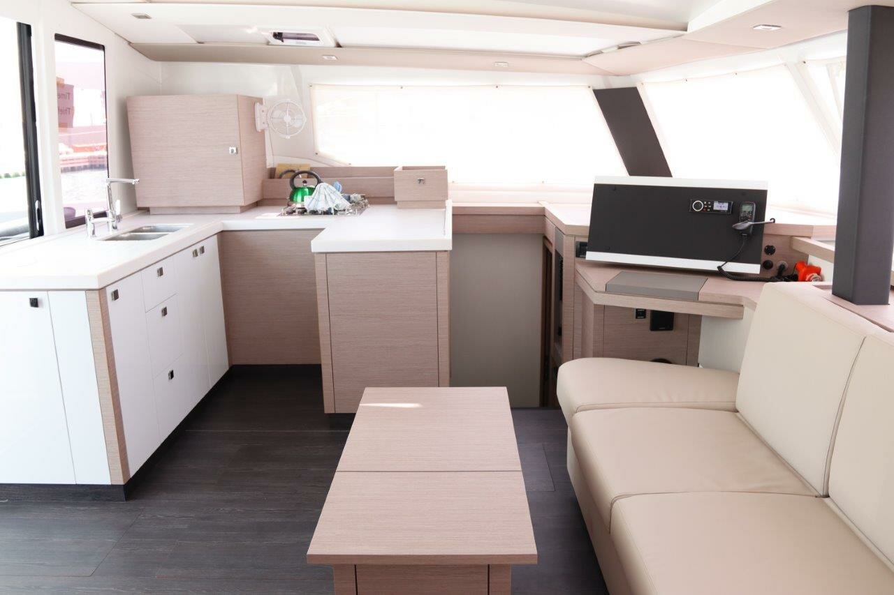 Photo #13 - Fountaine Pajot Astrea 42 - 4 + 1 cab. (Time Thief) en Road Town - 34040