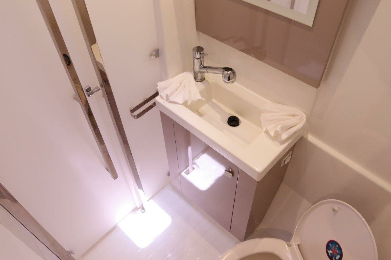 Photo #22 - Fountaine Pajot Astrea 42 - 4 + 1 cab. (Time Thief) en Road Town - 34040