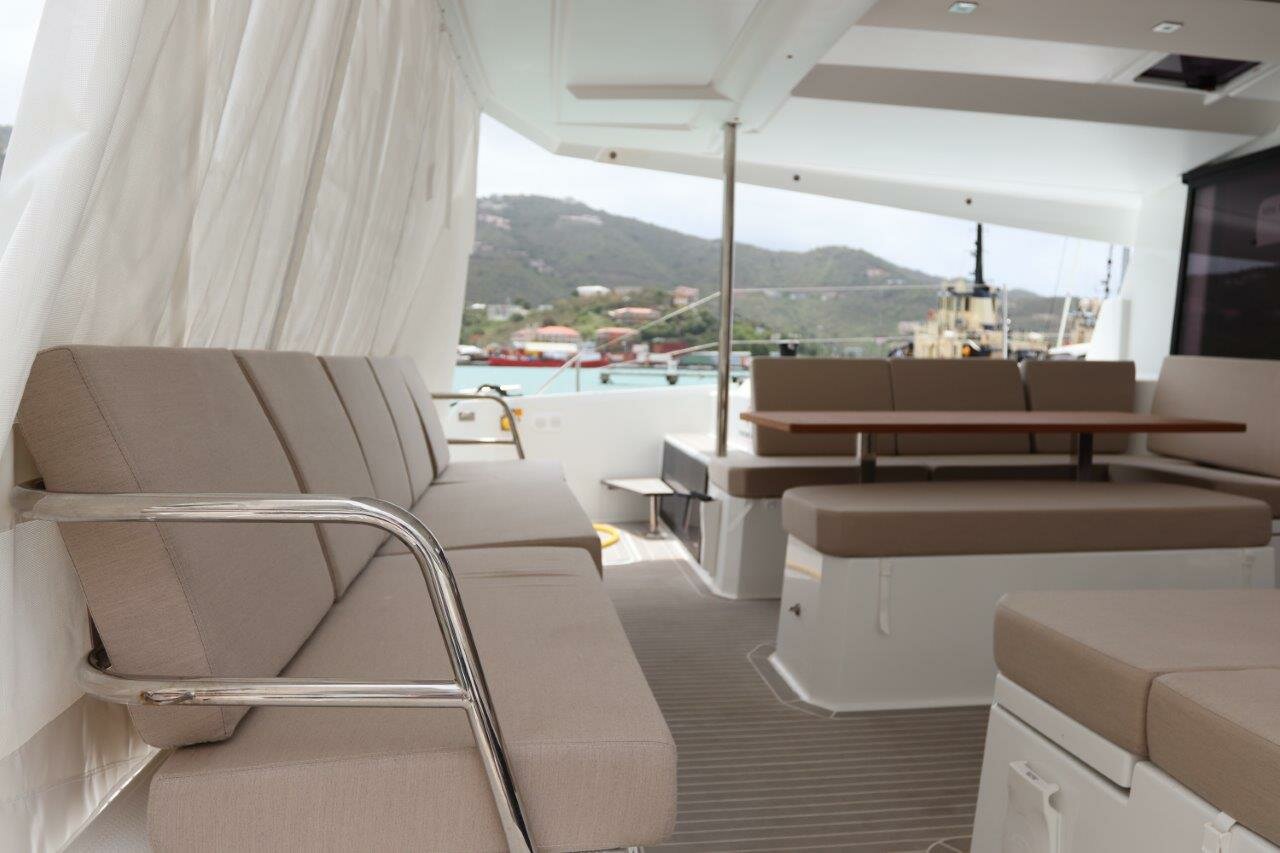 Photo #13 - Fountaine Pajot Astrea 42 - 4 + 1 cab. (Idle Time) en Road Town - 34042