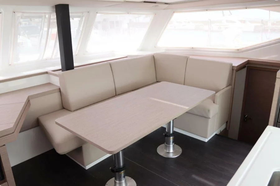Fountaine Pajot Lucia 40 (Wish You Were Here)  - 15