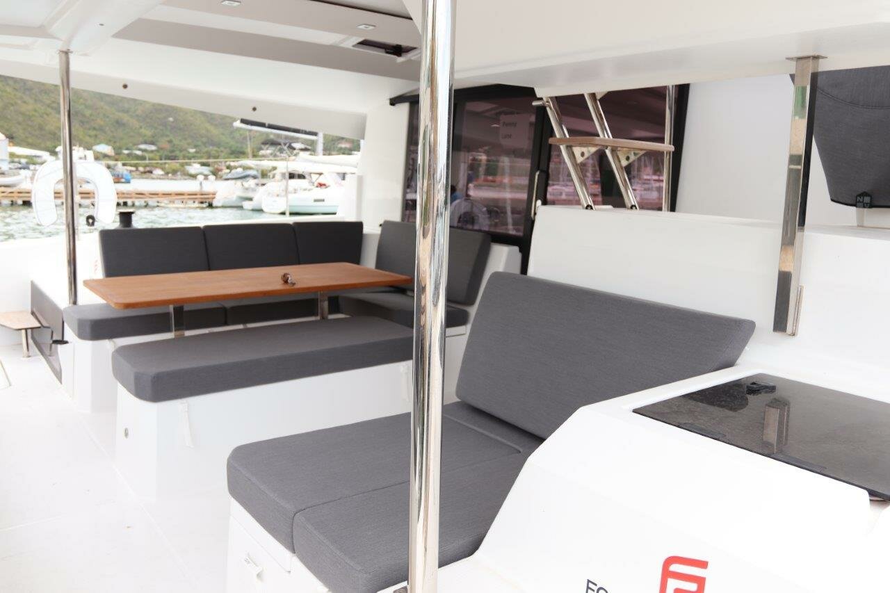 Photo #12 - Fountaine Pajot Astrea 42 - 4 + 1 cab. (Penny Lane) en Road Town - 34044