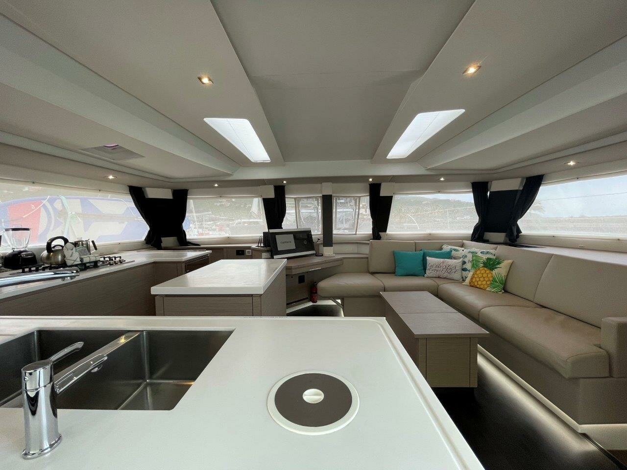 Photo #14 - Fountaine Pajot Saba 50 - 5 + 2 cab. (Soleil Rae) en Road Town - 34046