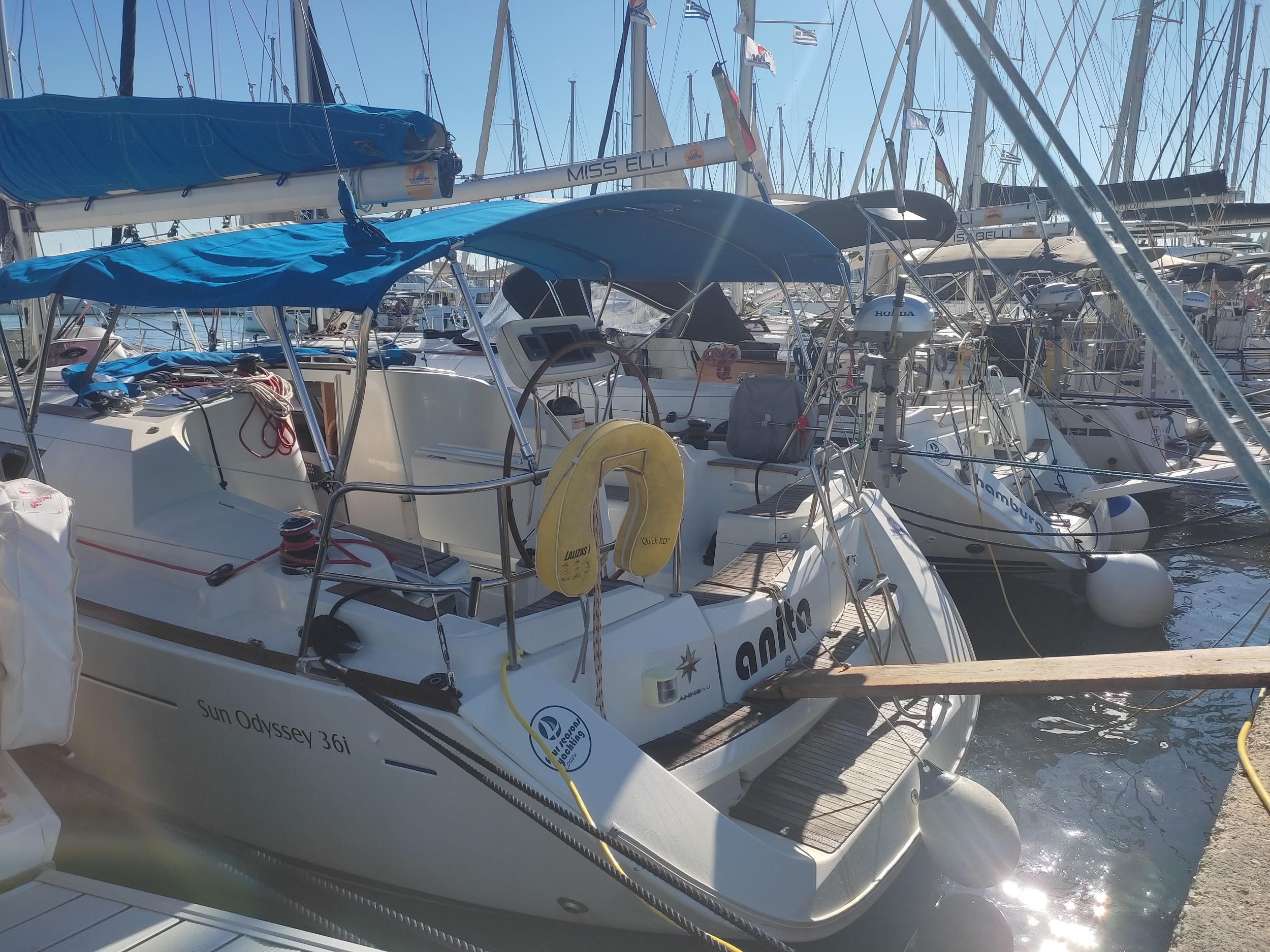 Photo #4 - Sun Odyssey 36i (Anita) in Korfu - 34047