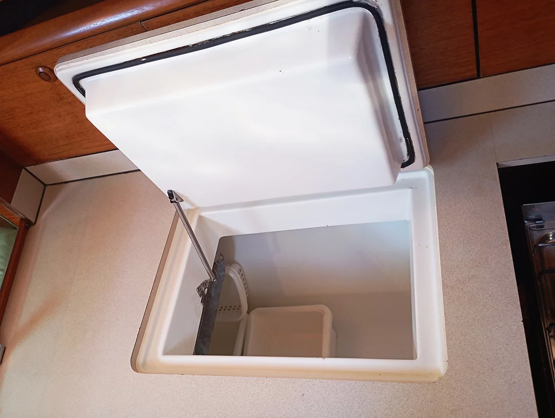 Sun Odyssey 37 (Alki)  - 7