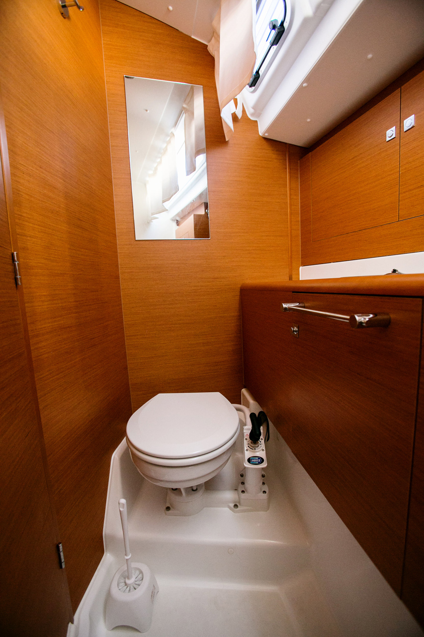 Photo #13 - Sun Odyssey 449 (Bravo) en Atenas - 34083