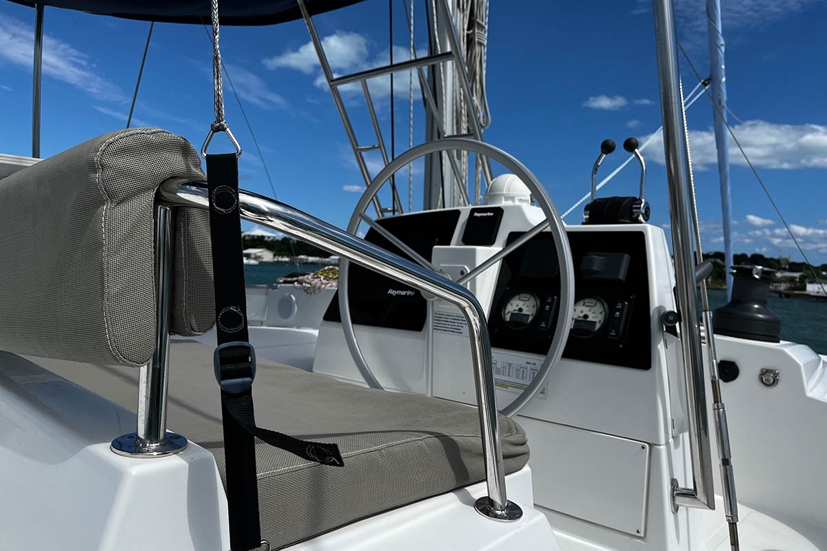 Photo #13 - Bali 4.8 - 5 cab. (Happy Day) in Marsh Harbour - 34120