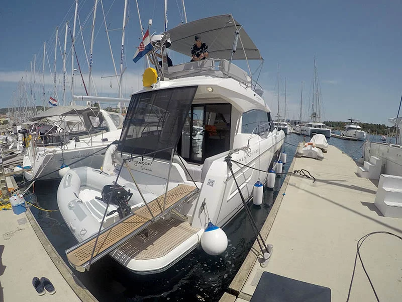 Prestige 420 Fly (Brigadoon)  - 2