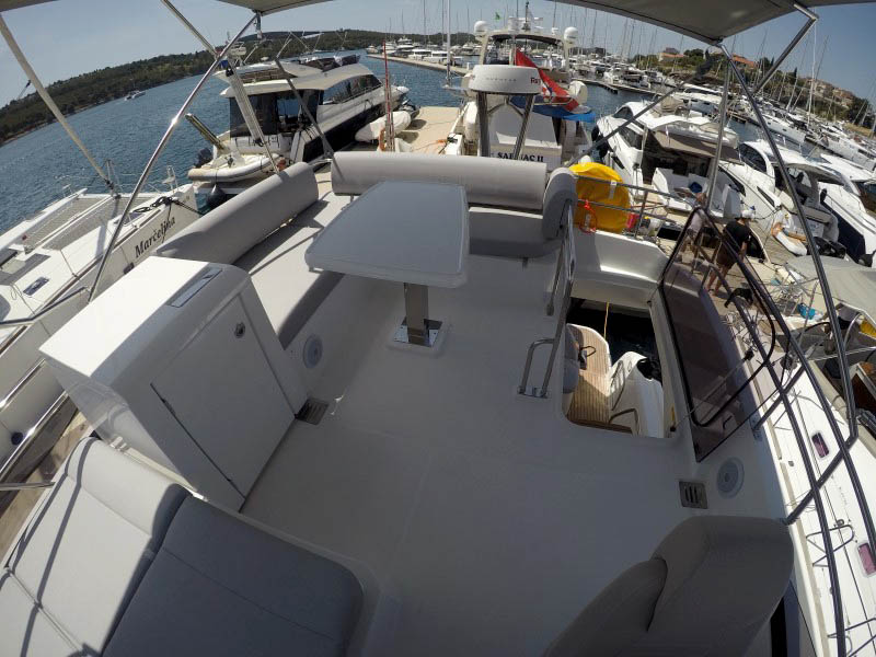 Photo #7 - Prestige 420 Fly (Brigadoon) in Sibenik - 34140