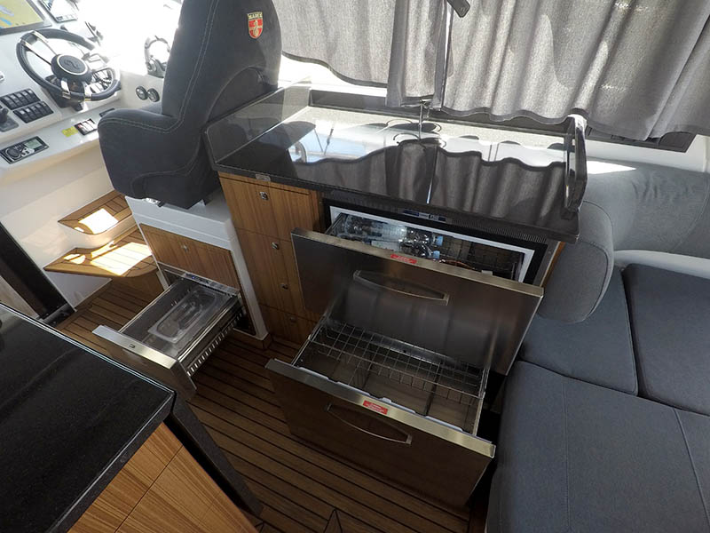 Photo #16 - Marex 360 Cabriolet Cruiser (True North) in Sibenik - 34141