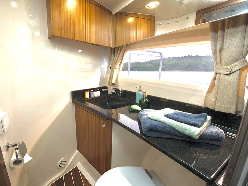 Photo #30 - Marex 360 Cabriolet Cruiser (True North) in Sibenik - 34141