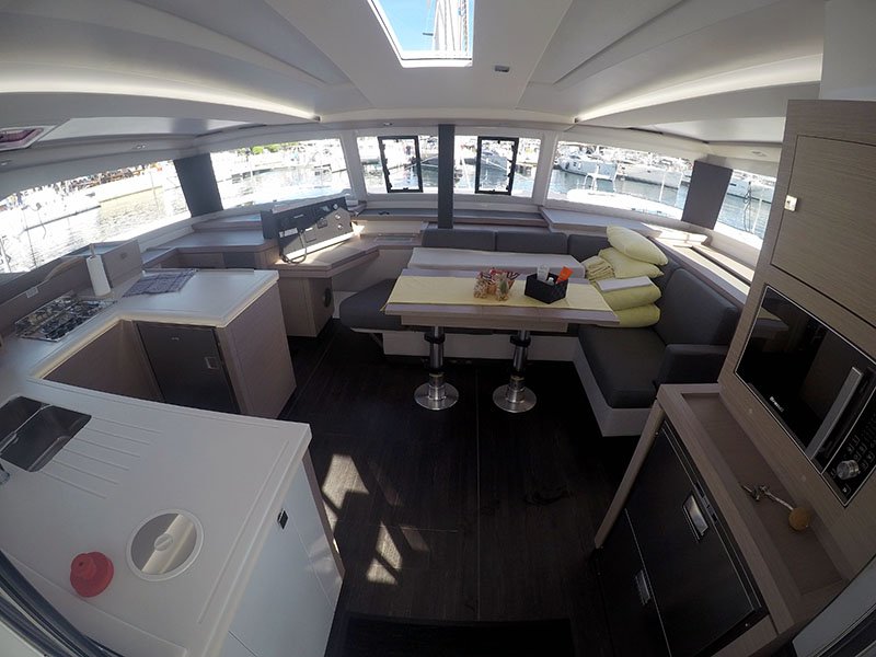 Photo #14 - Fountaine Pajot Astrea 42 - 4 + 2 cab. (Imagine) en Sibenik - 34147