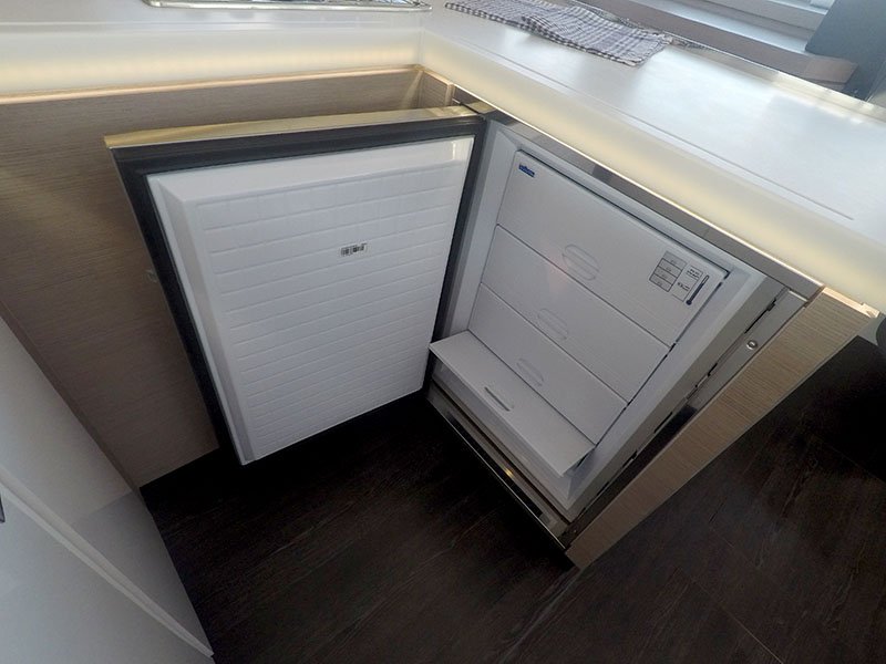 Photo #15 - Fountaine Pajot Astrea 42 - 4 + 2 cab. (Imagine) en Sibenik - 34147