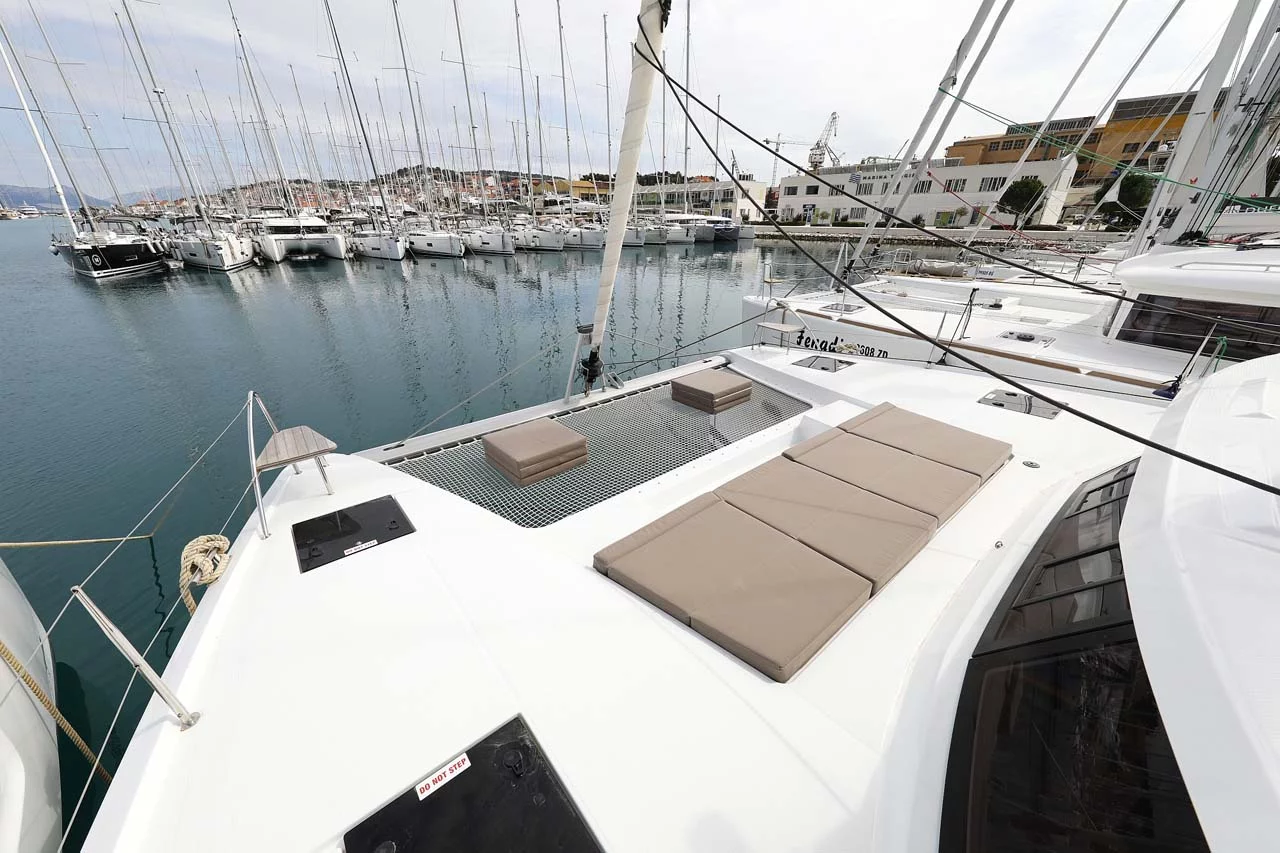 Fountaine Pajot Astrea 42 - 4 + 2 cab. (La Mula)  - 3
