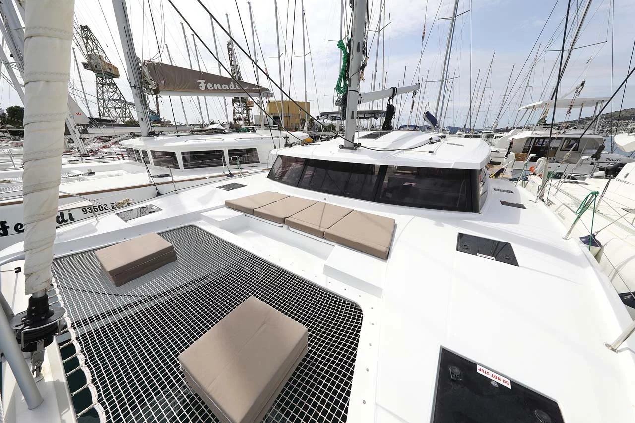 Fountaine Pajot Astrea 42 - 4 + 2 cab. (La Mula)  - 4