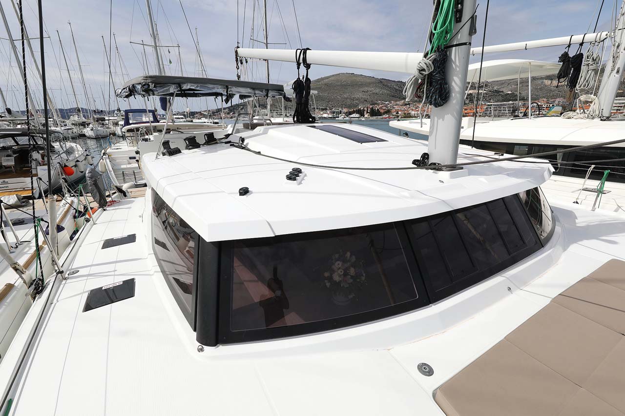 Photo #6 - Fountaine Pajot Astrea 42 - 4 + 2 cab. (La Mula) in Trogir - 34164