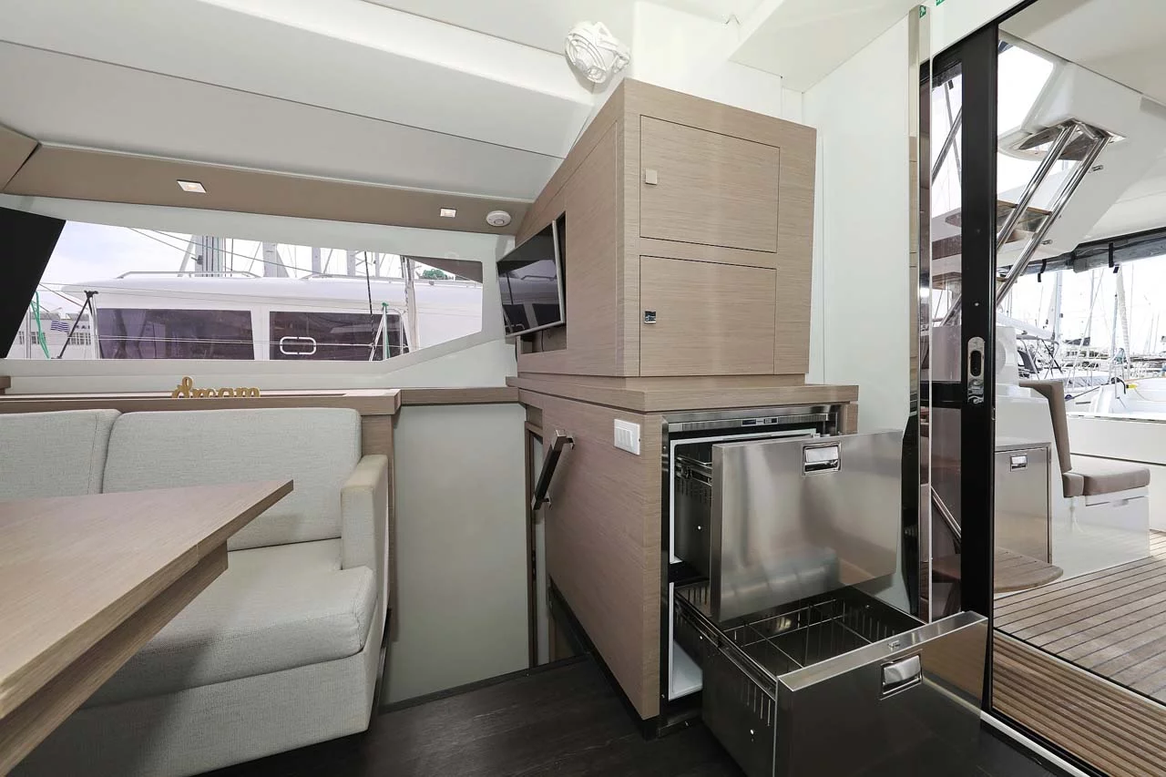 Fountaine Pajot Astrea 42 - 4 + 2 cab. (La Mula)  - 20