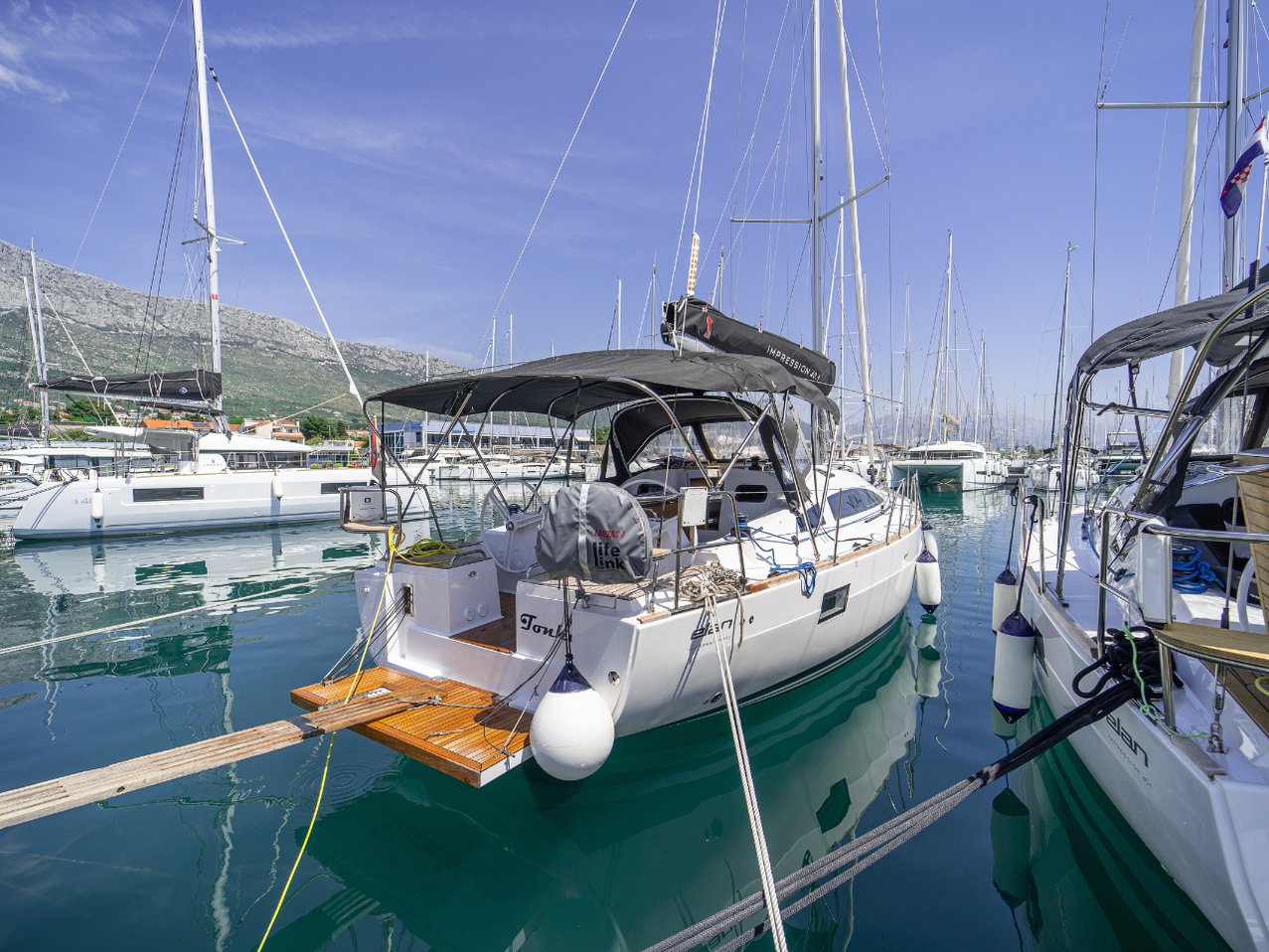 Photo #4 - Elan Impression 40.1 (Tonka) en Kastela - 34168