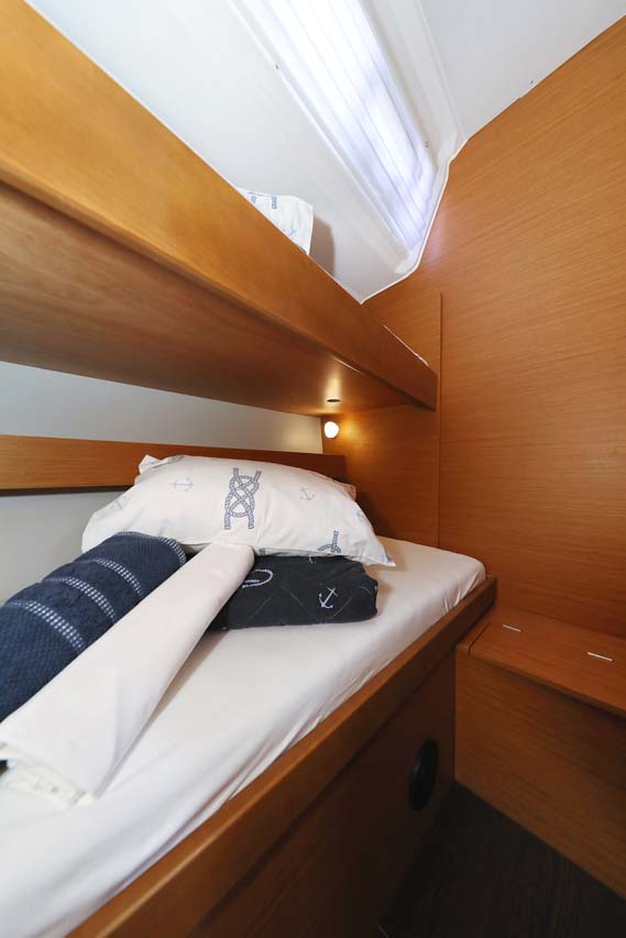 Photo #13 - Dufour 430 (Lucia 1) in Trogir - 34173
