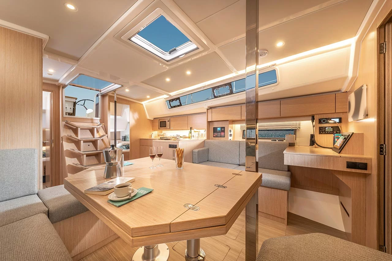 Bavaria C42 (A.HO.I. two)  - 8