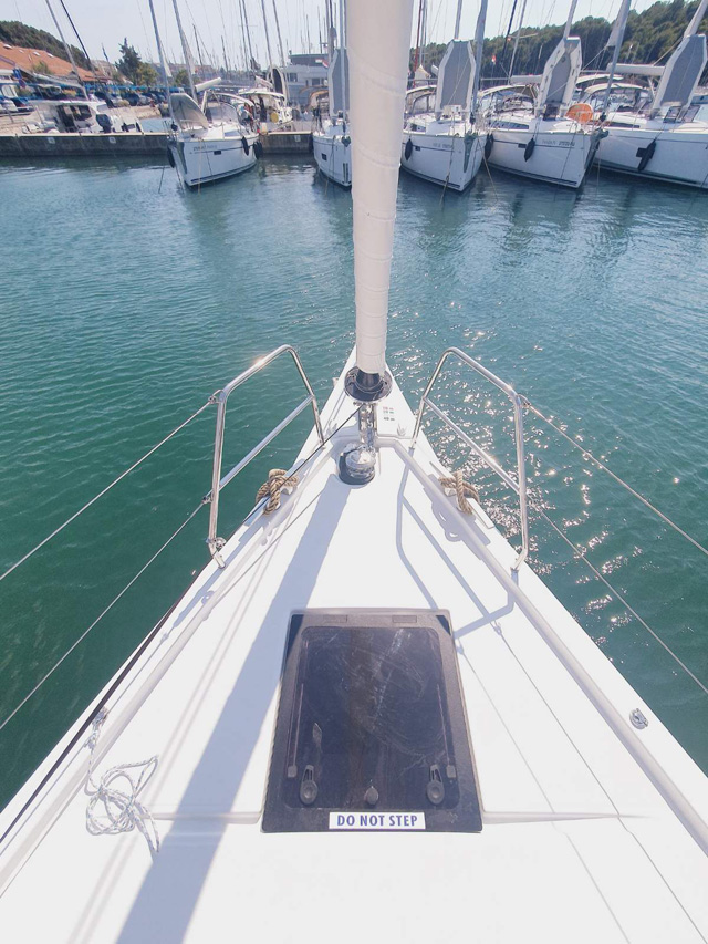 Photo #5 - Dufour 470 - 4 cab. (Sombra del Viento) en Trogir - 34177