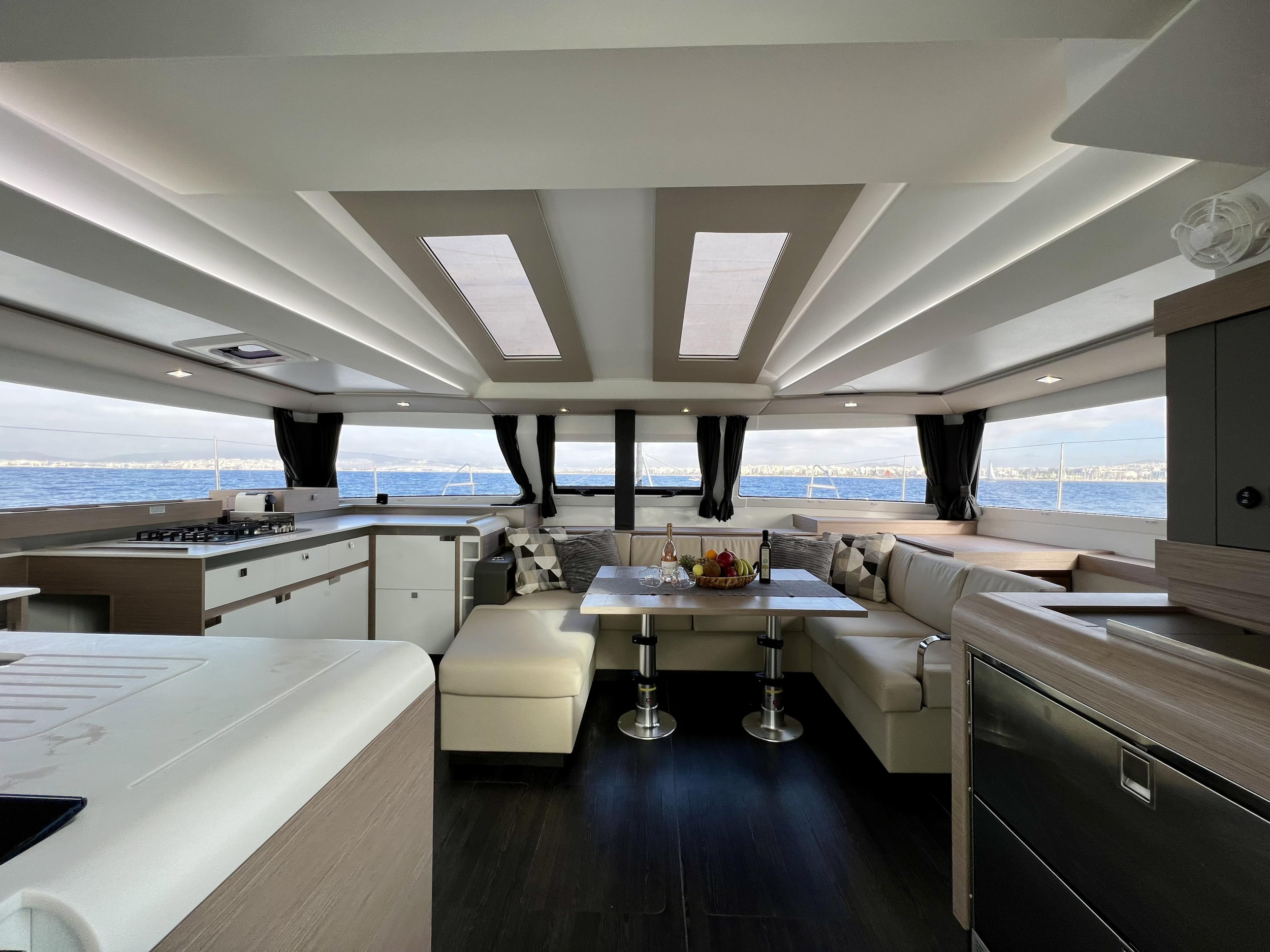 Photo #15 - Fountaine Pajot Elba 45 - 5 cab. (Sea Energy III) en Athènes - 34193