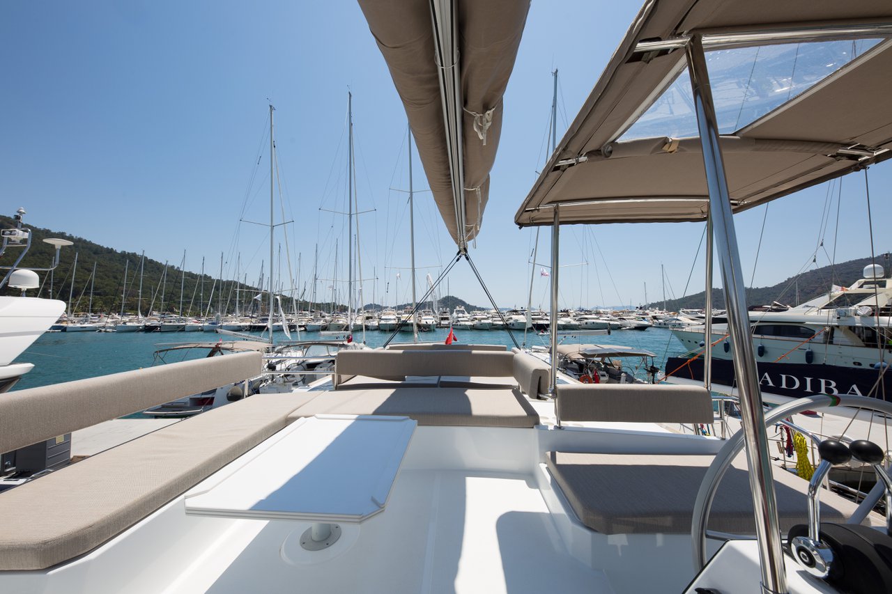 Photo #4 - Bali 4.6 - 4 + 2 cab. (Mayflower) in Gocek - 34198