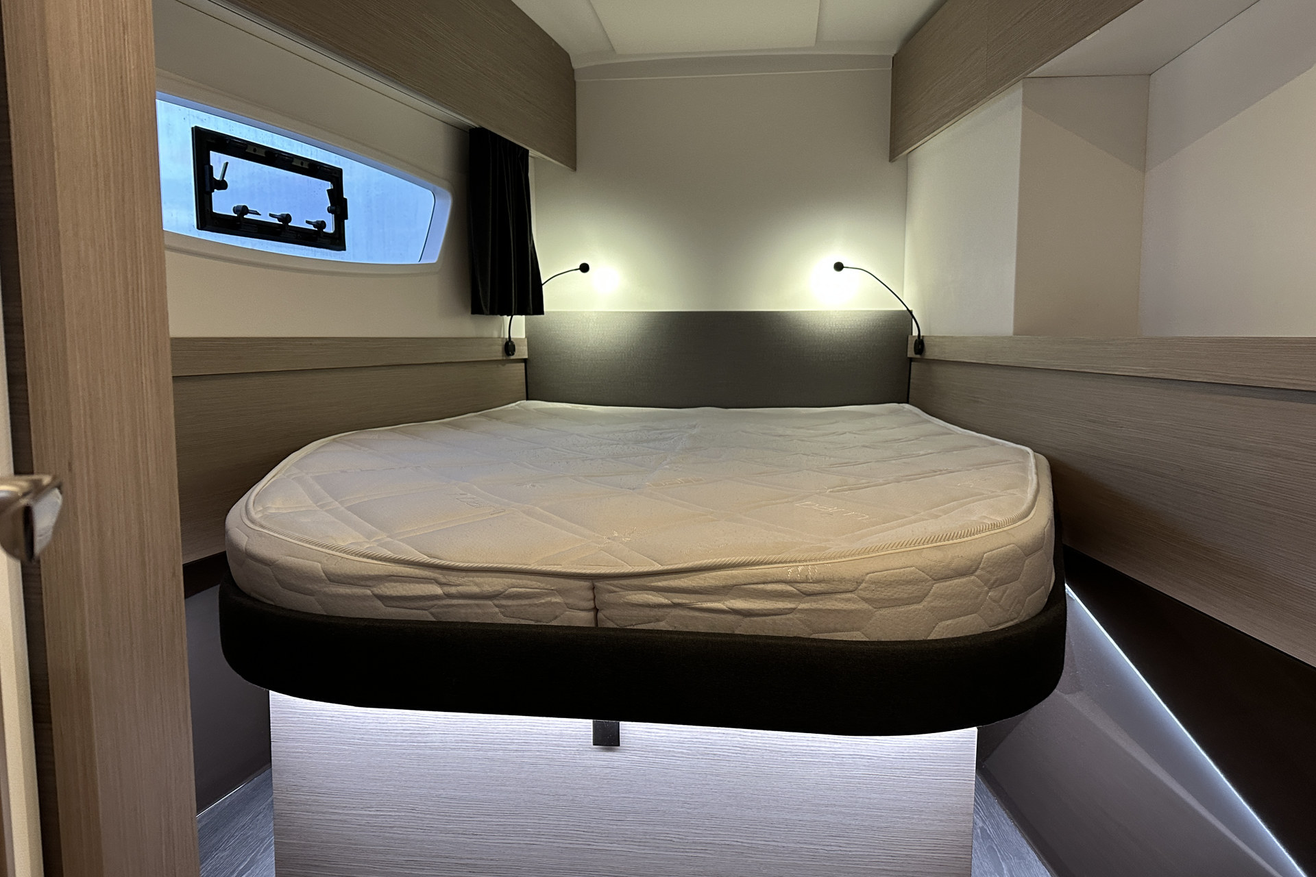 Photo #17 - Fountaine Pajot Astrea 42 (Arisa) en Rogoznica - 34211